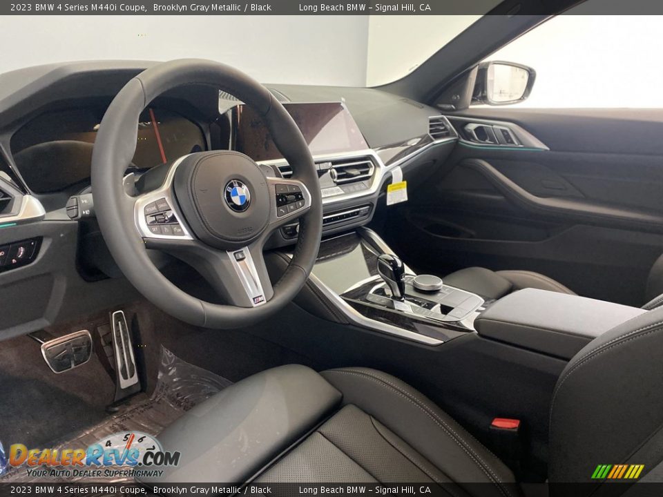 Black Interior - 2023 BMW 4 Series M440i Coupe Photo #12