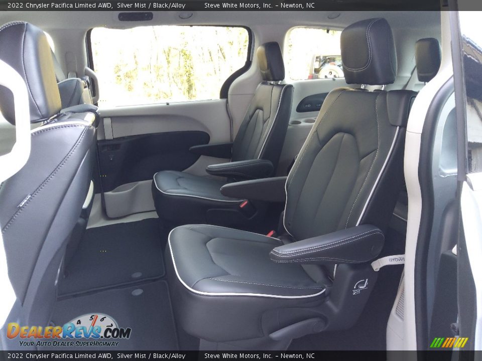 Rear Seat of 2022 Chrysler Pacifica Limited AWD Photo #14