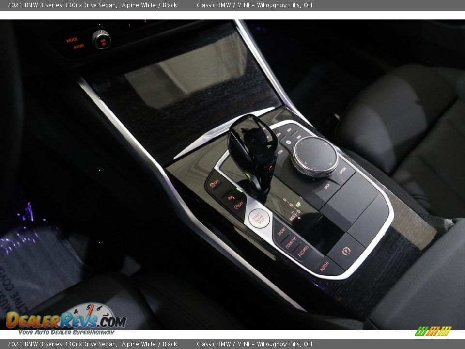 2021 BMW 3 Series 330i xDrive Sedan Shifter Photo #17