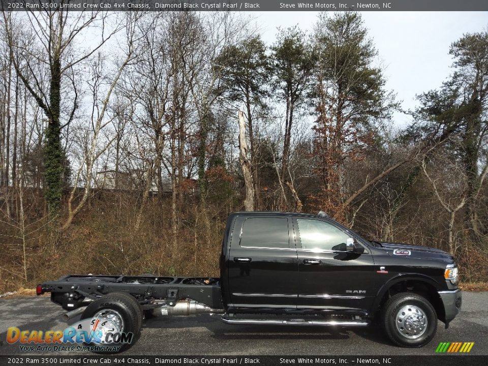 2022 Ram 3500 Limited Crew Cab 4x4 Chassis Diamond Black Crystal Pearl / Black Photo #5