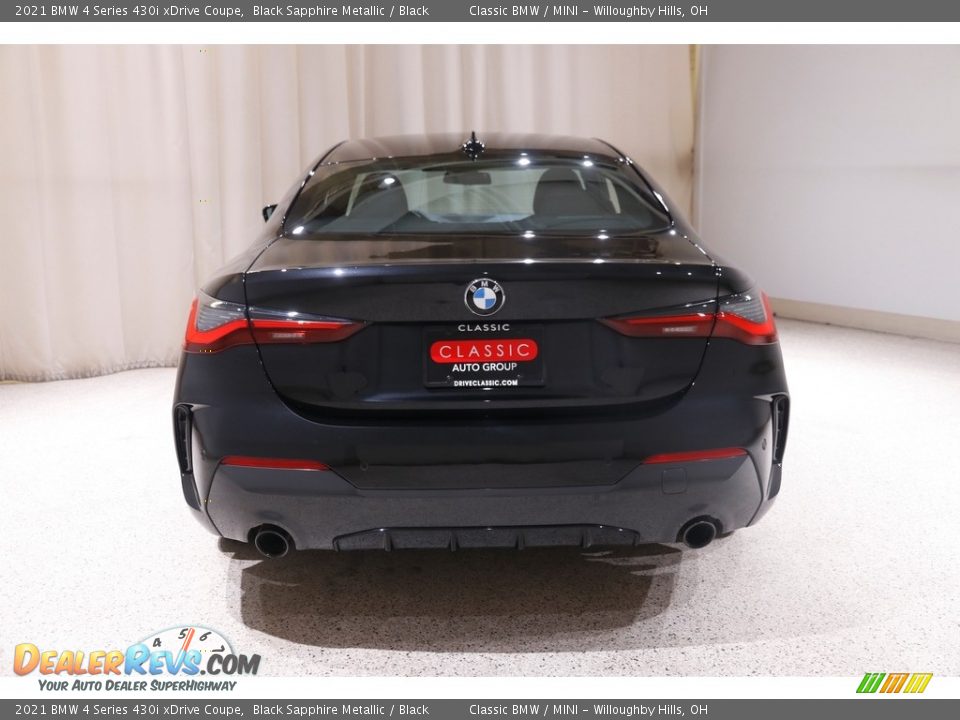 Exhaust of 2021 BMW 4 Series 430i xDrive Coupe Photo #21