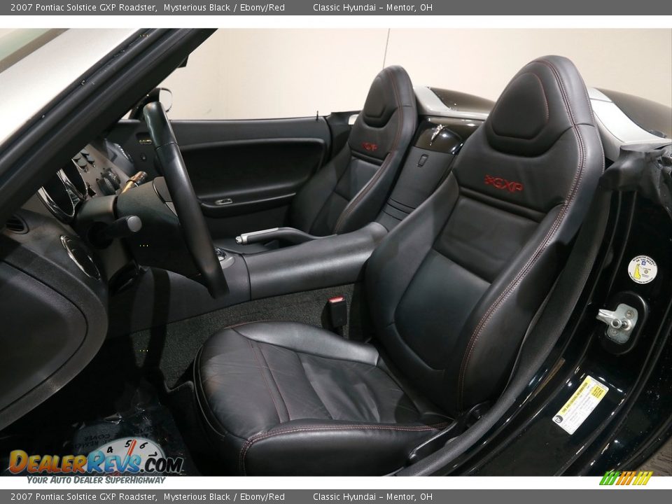 2007 Pontiac Solstice GXP Roadster Mysterious Black / Ebony/Red Photo #6