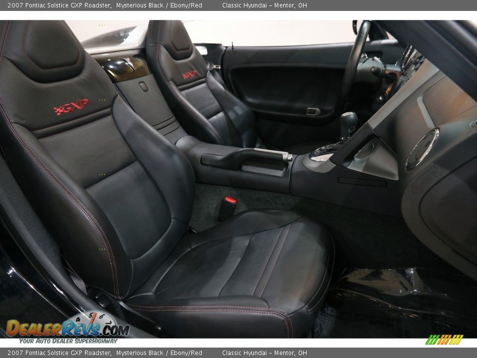 2007 Pontiac Solstice GXP Roadster Mysterious Black / Ebony/Red Photo #14