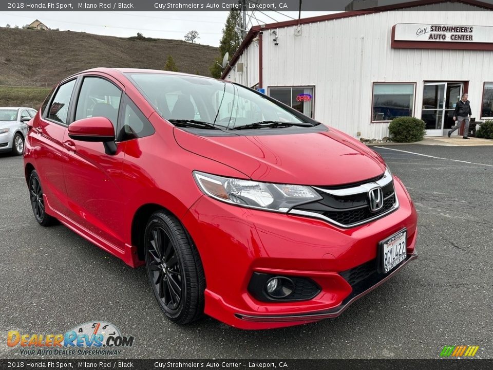 Front 3/4 View of 2018 Honda Fit Sport Photo #1