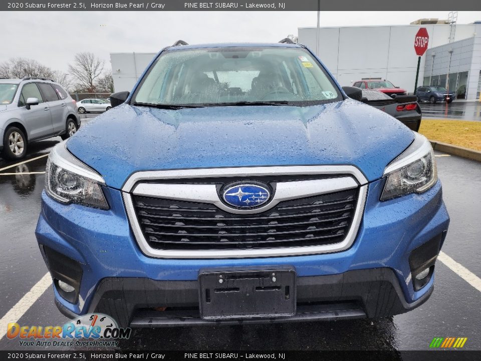 2020 Subaru Forester 2.5i Horizon Blue Pearl / Gray Photo #2