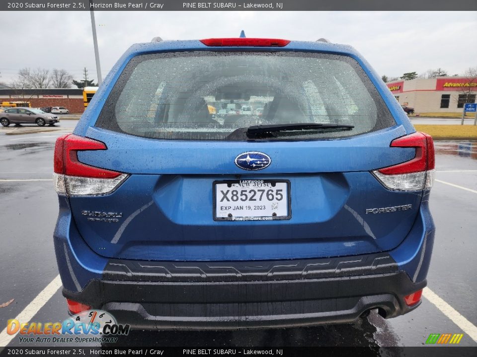 2020 Subaru Forester 2.5i Horizon Blue Pearl / Gray Photo #8