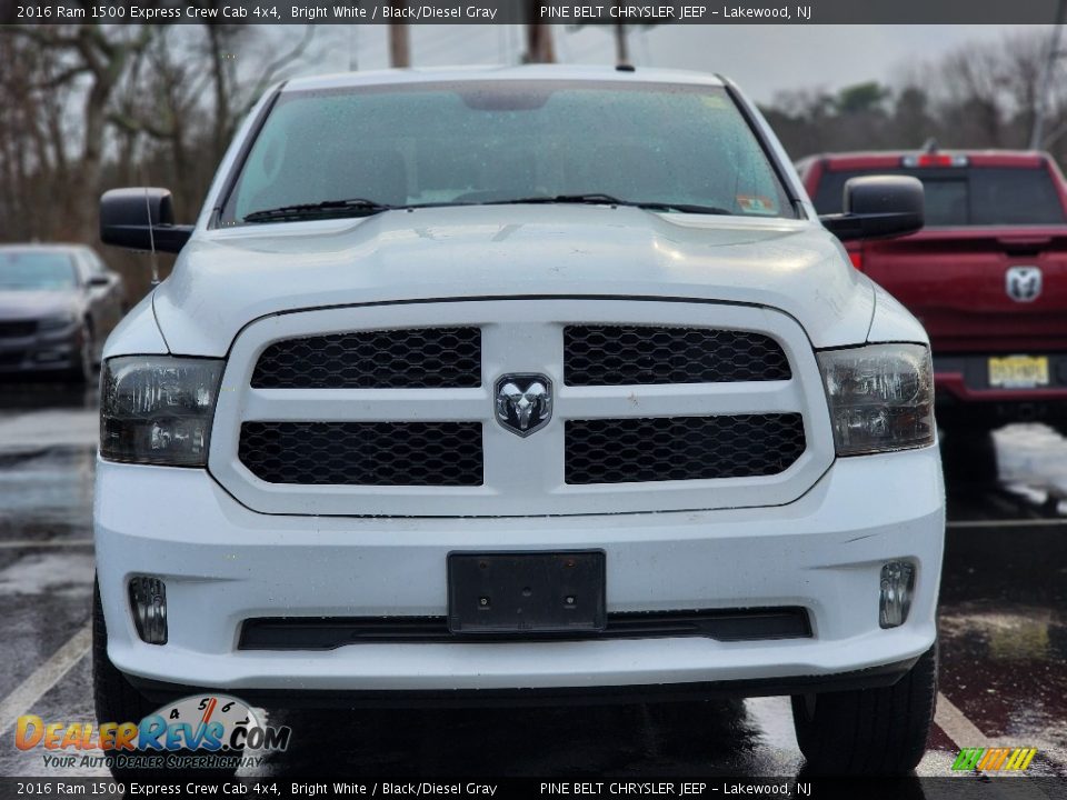 2016 Ram 1500 Express Crew Cab 4x4 Bright White / Black/Diesel Gray Photo #2