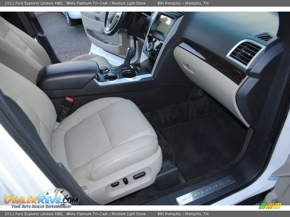 2011 Ford Explorer Limited 4WD White Platinum Tri-Coat / Medium Light Stone Photo #29