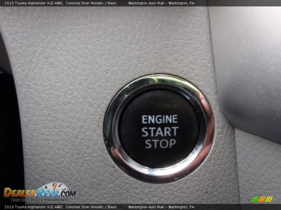 2019 Toyota Highlander XLE AWD Celestial Silver Metallic / Black Photo #7