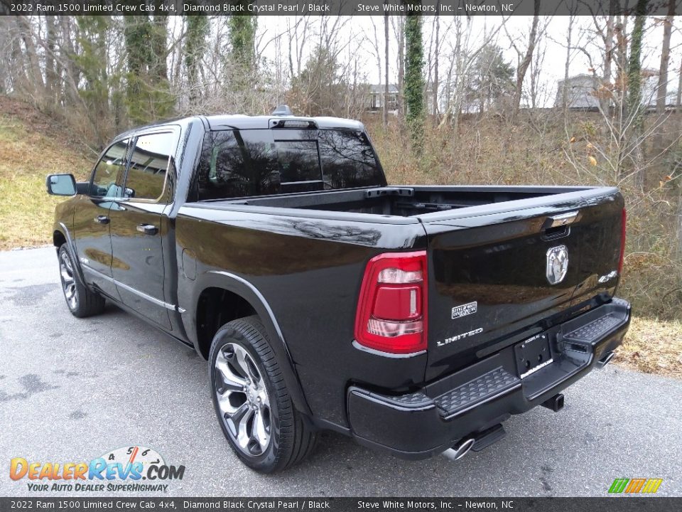 2022 Ram 1500 Limited Crew Cab 4x4 Diamond Black Crystal Pearl / Black Photo #10