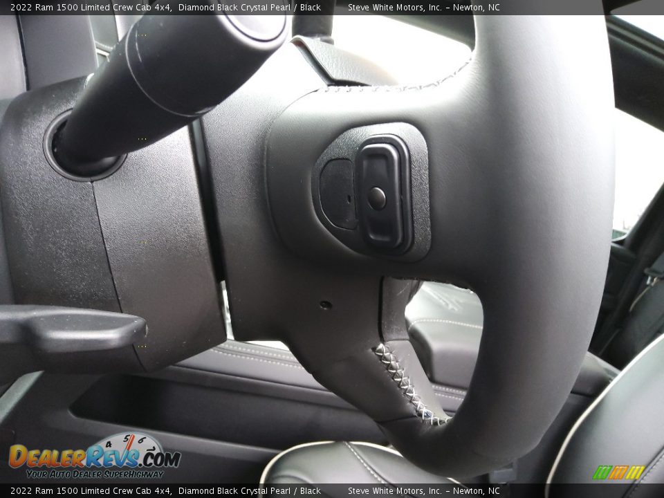 2022 Ram 1500 Limited Crew Cab 4x4 Steering Wheel Photo #15