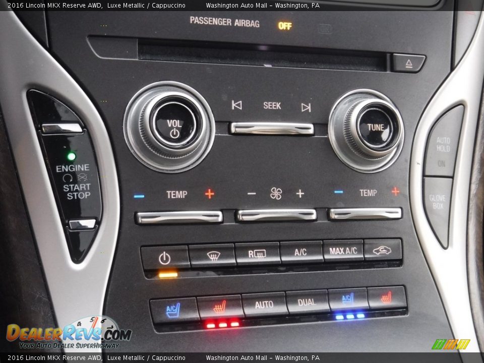 Controls of 2016 Lincoln MKX Reserve AWD Photo #4