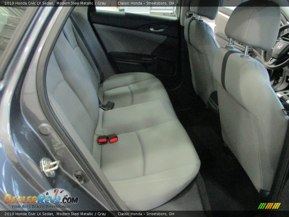 2019 Honda Civic LX Sedan Modern Steel Metallic / Gray Photo #19