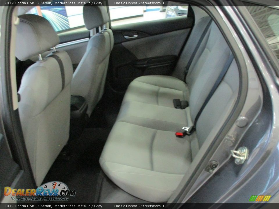 2019 Honda Civic LX Sedan Modern Steel Metallic / Gray Photo #24