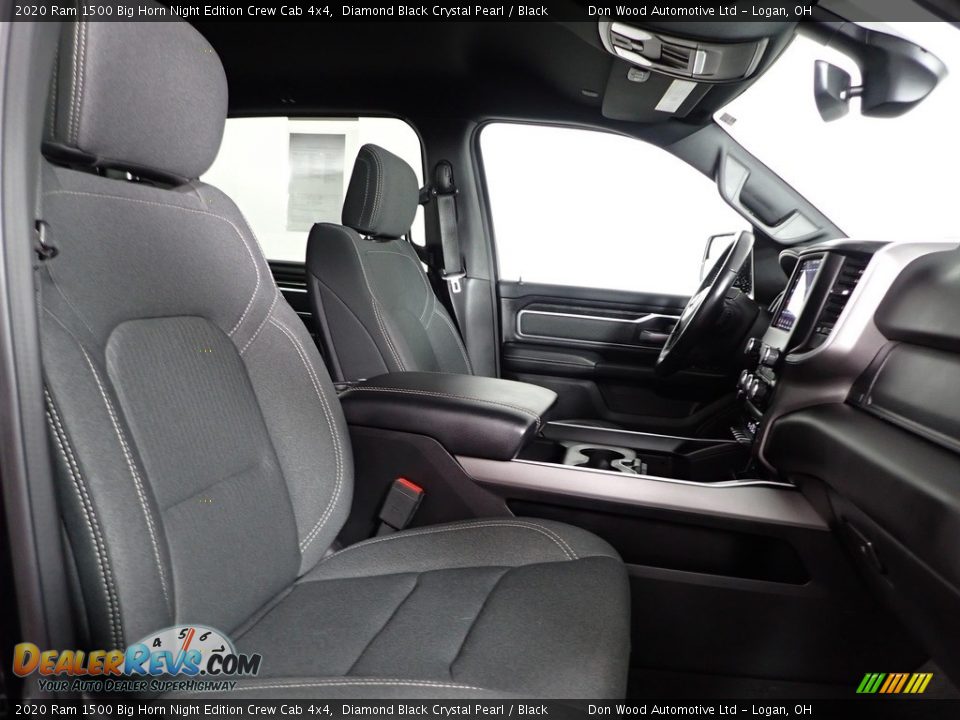 2020 Ram 1500 Big Horn Night Edition Crew Cab 4x4 Diamond Black Crystal Pearl / Black Photo #27