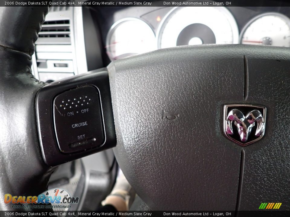 2006 Dodge Dakota SLT Quad Cab 4x4 Mineral Gray Metallic / Medium Slate Gray Photo #14