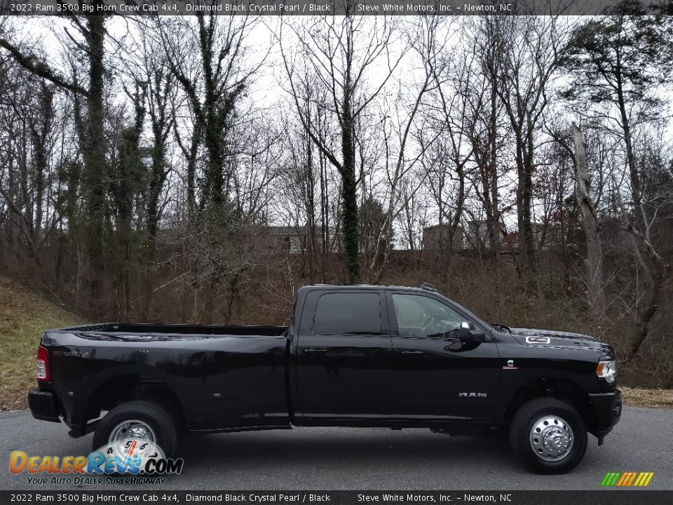 2022 Ram 3500 Big Horn Crew Cab 4x4 Diamond Black Crystal Pearl / Black Photo #5