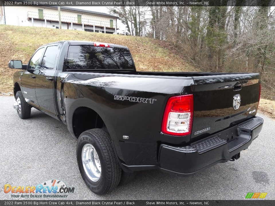 2022 Ram 3500 Big Horn Crew Cab 4x4 Diamond Black Crystal Pearl / Black Photo #9