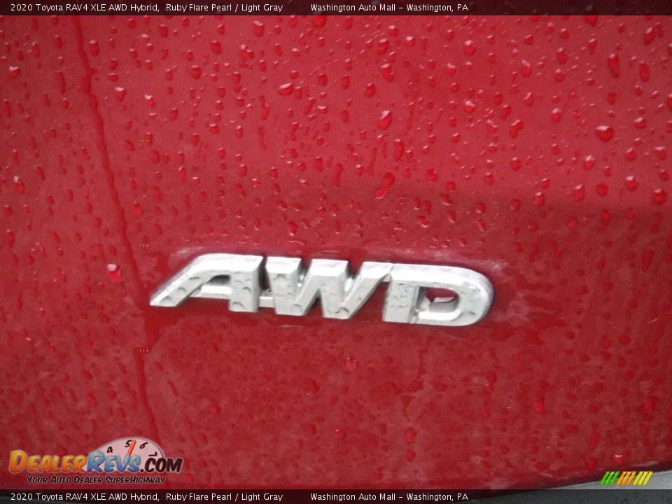 2020 Toyota RAV4 XLE AWD Hybrid Ruby Flare Pearl / Light Gray Photo #13