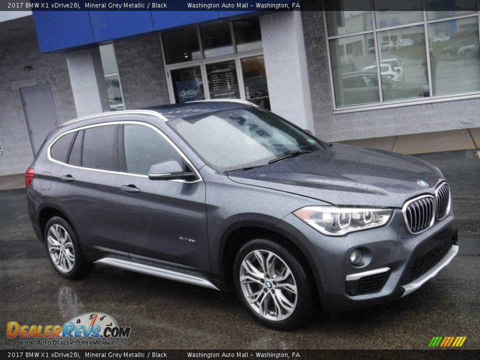 2017 BMW X1 xDrive28i Mineral Grey Metallic / Black Photo #1