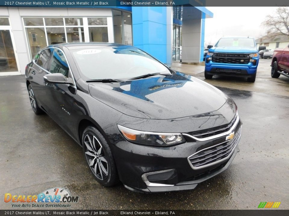 2017 Chevrolet Malibu LT Mosaic Black Metallic / Jet Black Photo #5