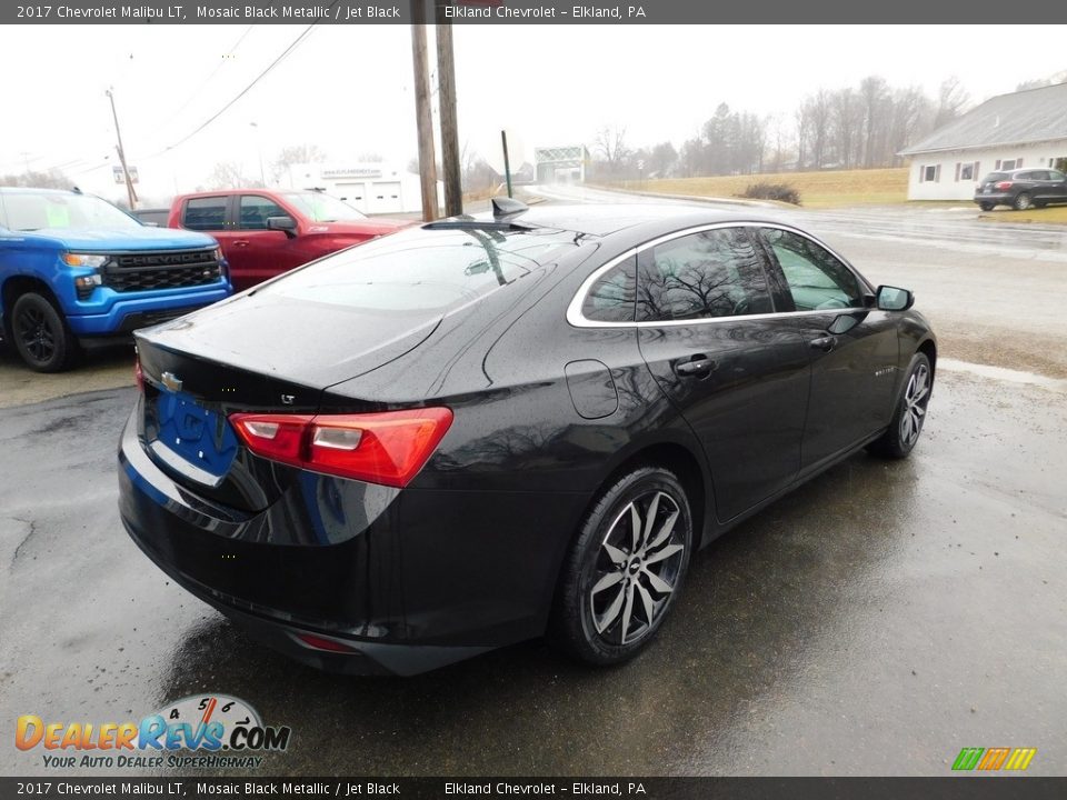 2017 Chevrolet Malibu LT Mosaic Black Metallic / Jet Black Photo #9