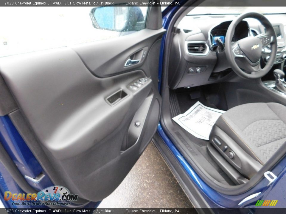 2023 Chevrolet Equinox LT AWD Blue Glow Metallic / Jet Black Photo #16