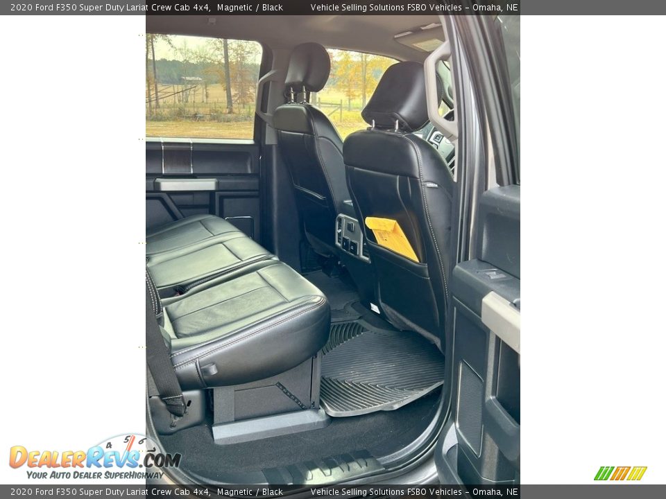 2020 Ford F350 Super Duty Lariat Crew Cab 4x4 Magnetic / Black Photo #4