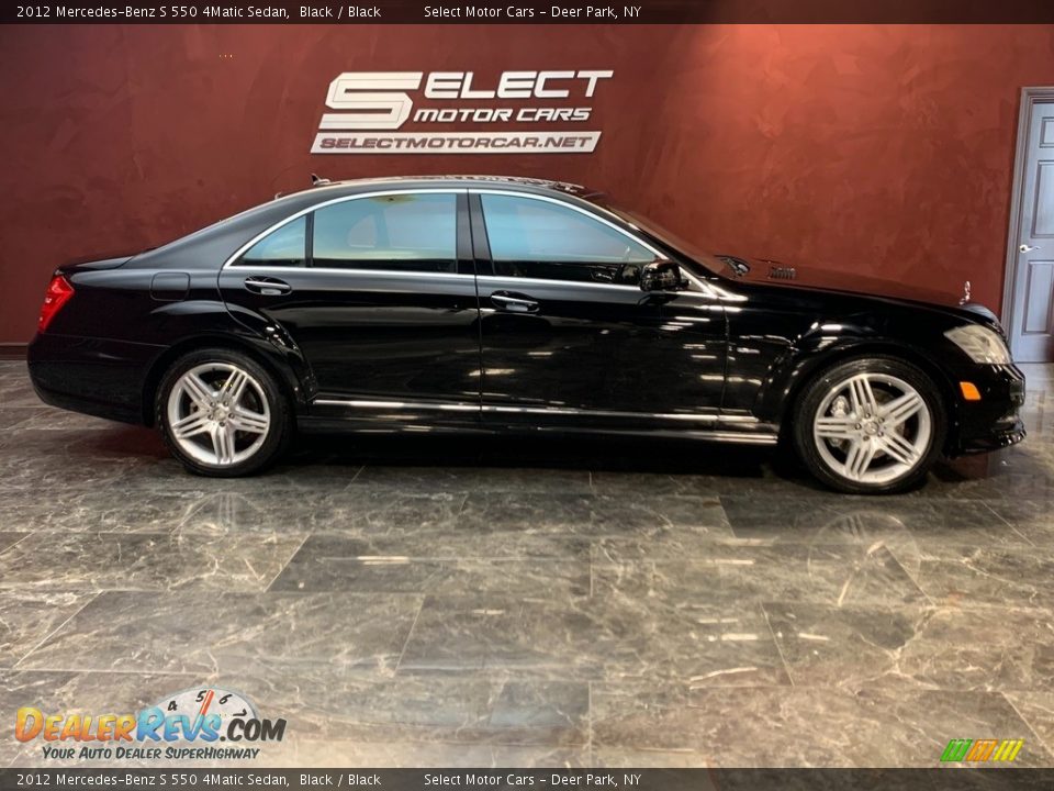 2012 Mercedes-Benz S 550 4Matic Sedan Black / Black Photo #4