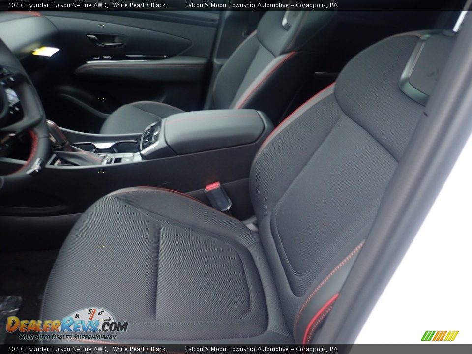 Front Seat of 2023 Hyundai Tucson N-Line AWD Photo #11