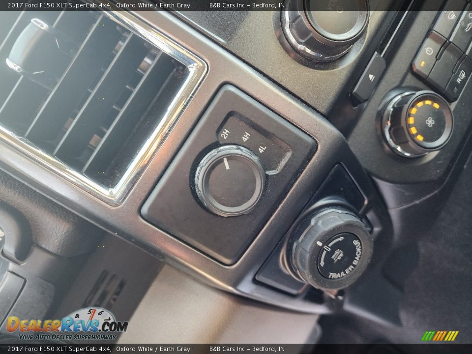 2017 Ford F150 XLT SuperCab 4x4 Oxford White / Earth Gray Photo #23