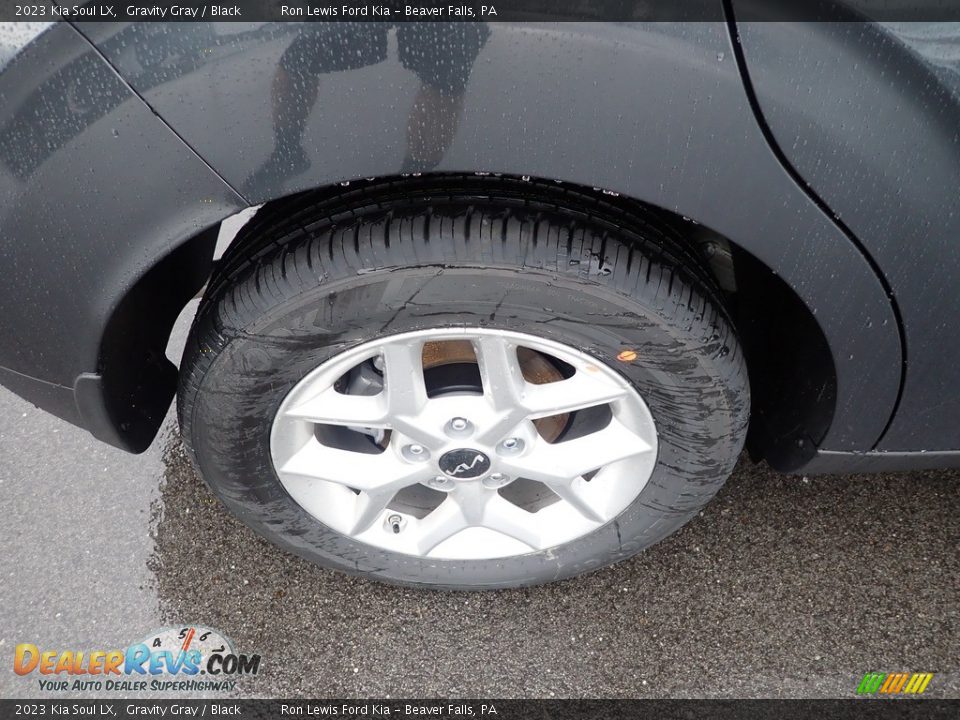 2023 Kia Soul LX Wheel Photo #9