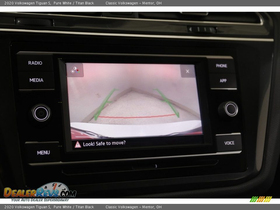 Controls of 2020 Volkswagen Tiguan S Photo #11