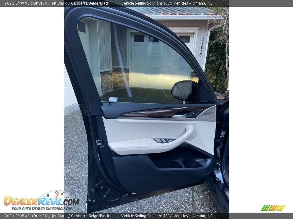 Door Panel of 2021 BMW X3 xDrive30i Photo #7