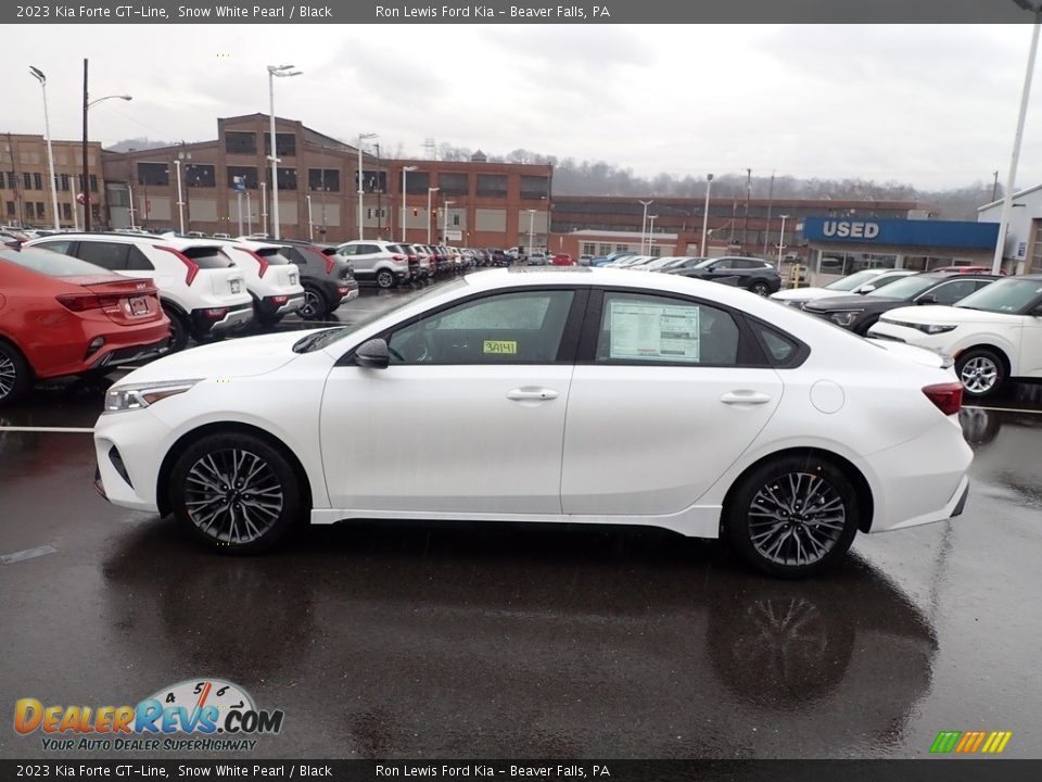 2023 Kia Forte GT-Line Snow White Pearl / Black Photo #5