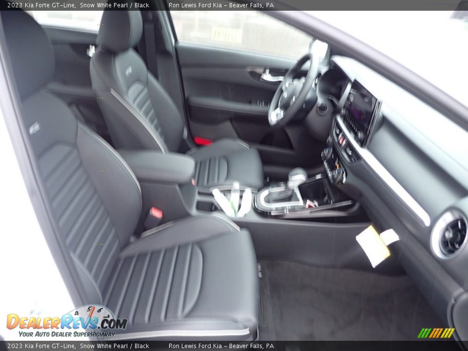 2023 Kia Forte GT-Line Snow White Pearl / Black Photo #11