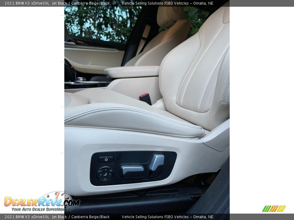 Controls of 2021 BMW X3 xDrive30i Photo #27