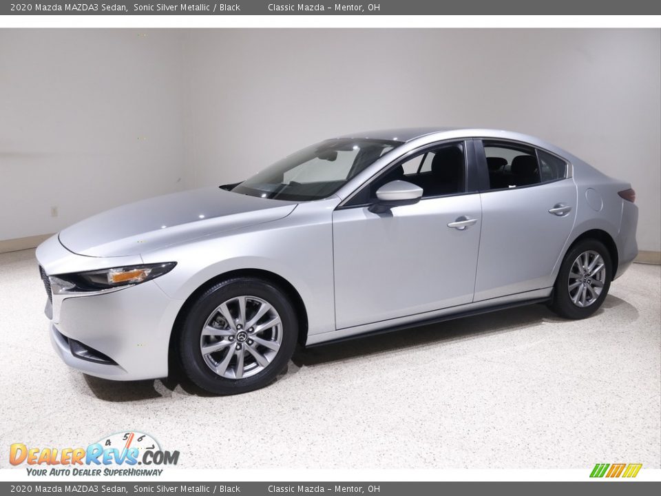 Front 3/4 View of 2020 Mazda MAZDA3 Sedan Photo #3