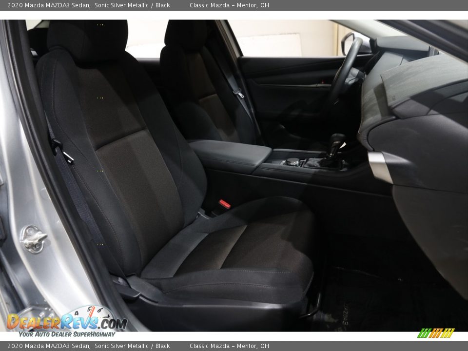 2020 Mazda MAZDA3 Sedan Sonic Silver Metallic / Black Photo #14
