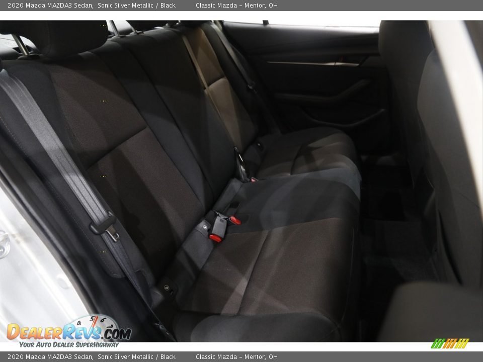 2020 Mazda MAZDA3 Sedan Sonic Silver Metallic / Black Photo #15