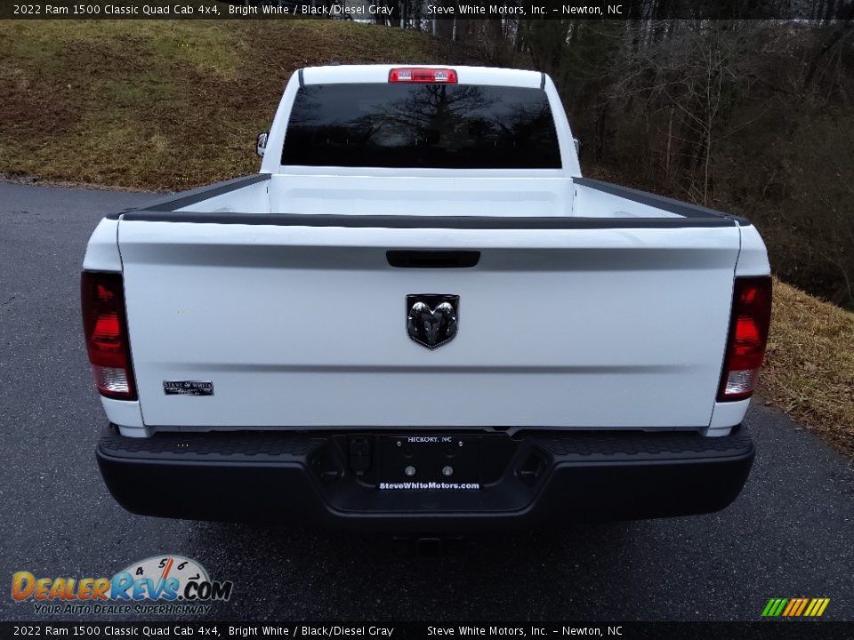 2022 Ram 1500 Classic Quad Cab 4x4 Bright White / Black/Diesel Gray Photo #7