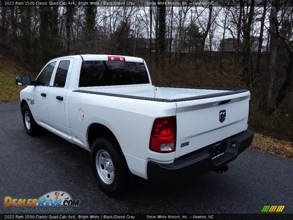 2022 Ram 1500 Classic Quad Cab 4x4 Bright White / Black/Diesel Gray Photo #9