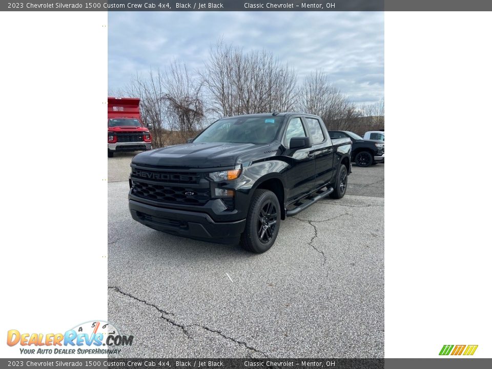 2023 Chevrolet Silverado 1500 Custom Crew Cab 4x4 Black / Jet Black Photo #2