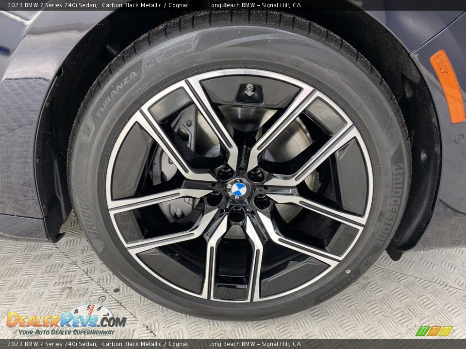 2023 BMW 7 Series 740i Sedan Wheel Photo #3