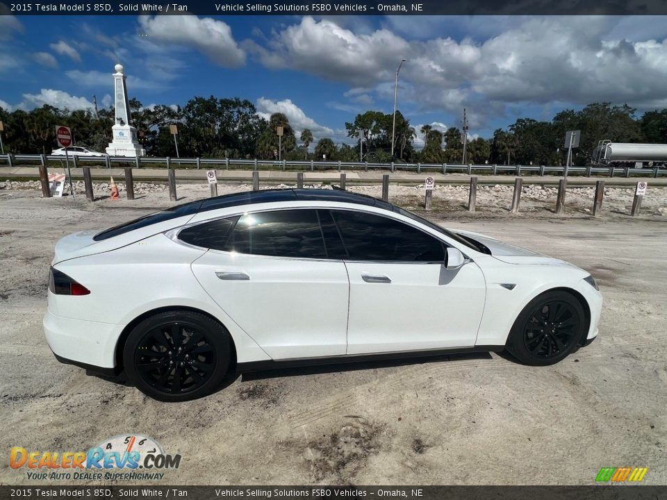 2015 Tesla Model S 85D Solid White / Tan Photo #2