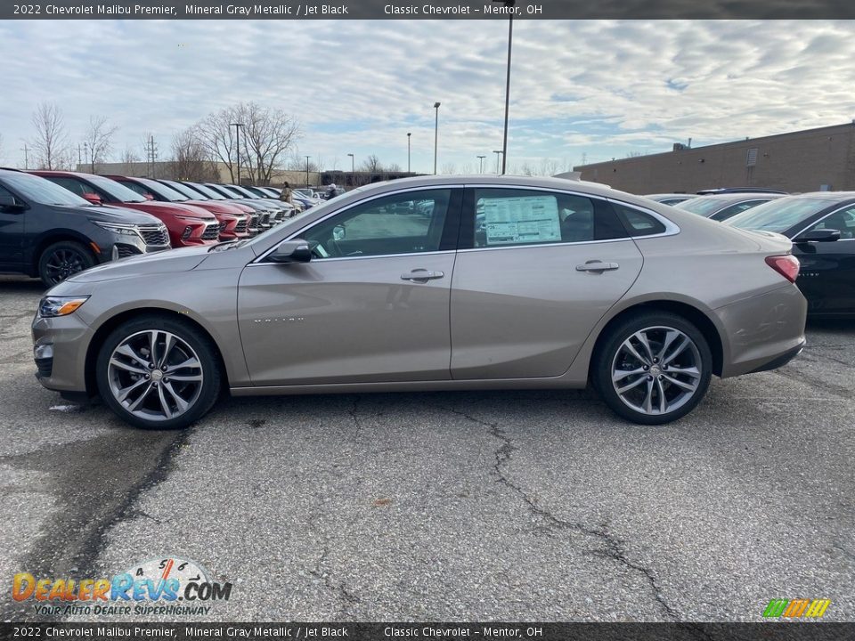 Mineral Gray Metallic 2022 Chevrolet Malibu Premier Photo #3