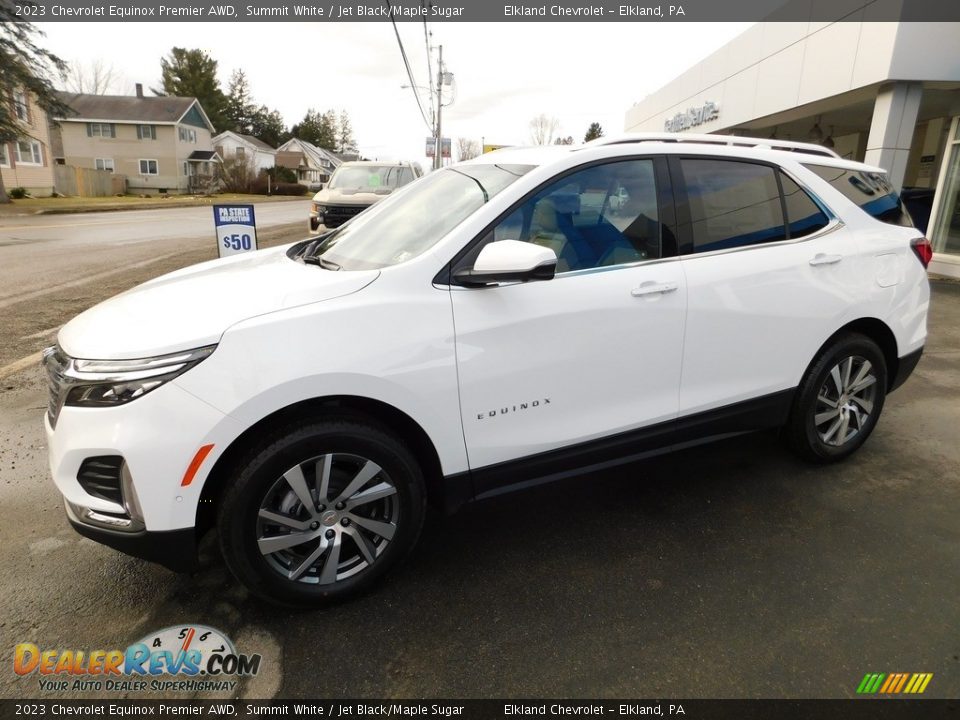 Front 3/4 View of 2023 Chevrolet Equinox Premier AWD Photo #11