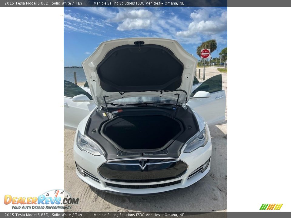 2015 Tesla Model S 85D Solid White / Tan Photo #6