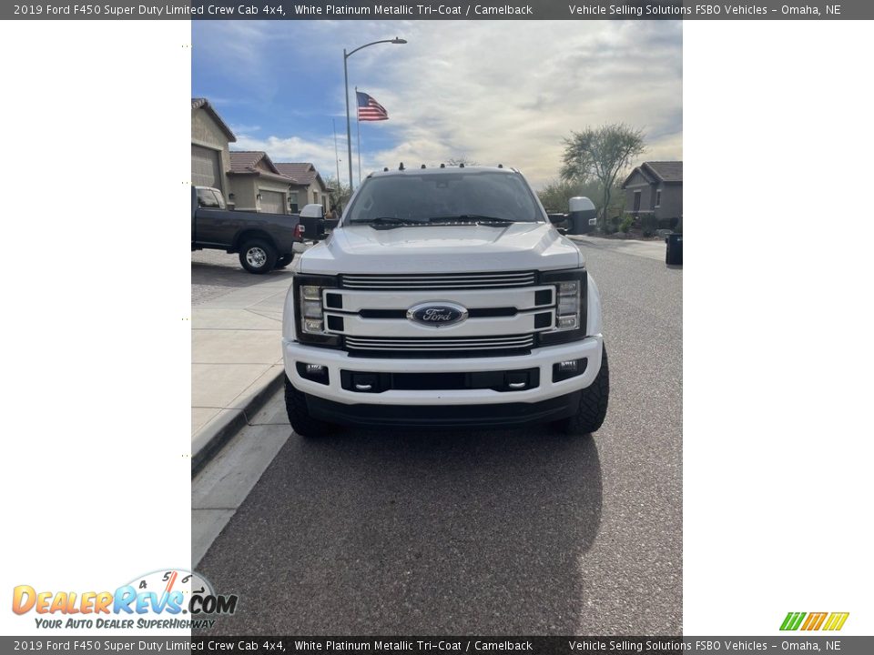2019 Ford F450 Super Duty Limited Crew Cab 4x4 White Platinum Metallic Tri-Coat / Camelback Photo #8