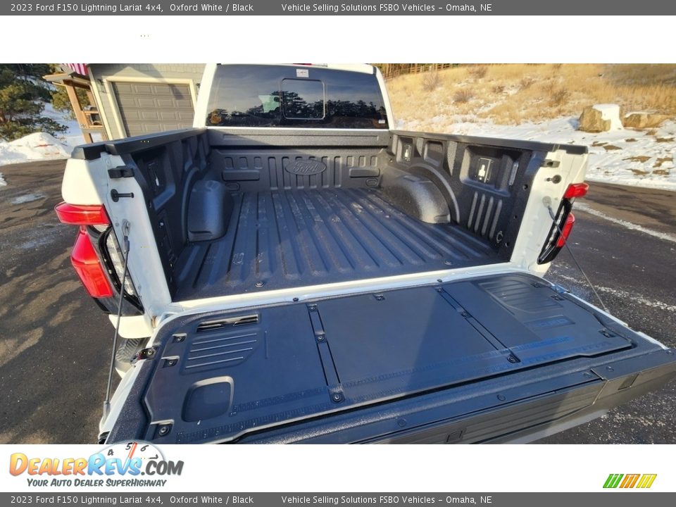 2023 Ford F150 Lightning Lariat 4x4 Trunk Photo #17